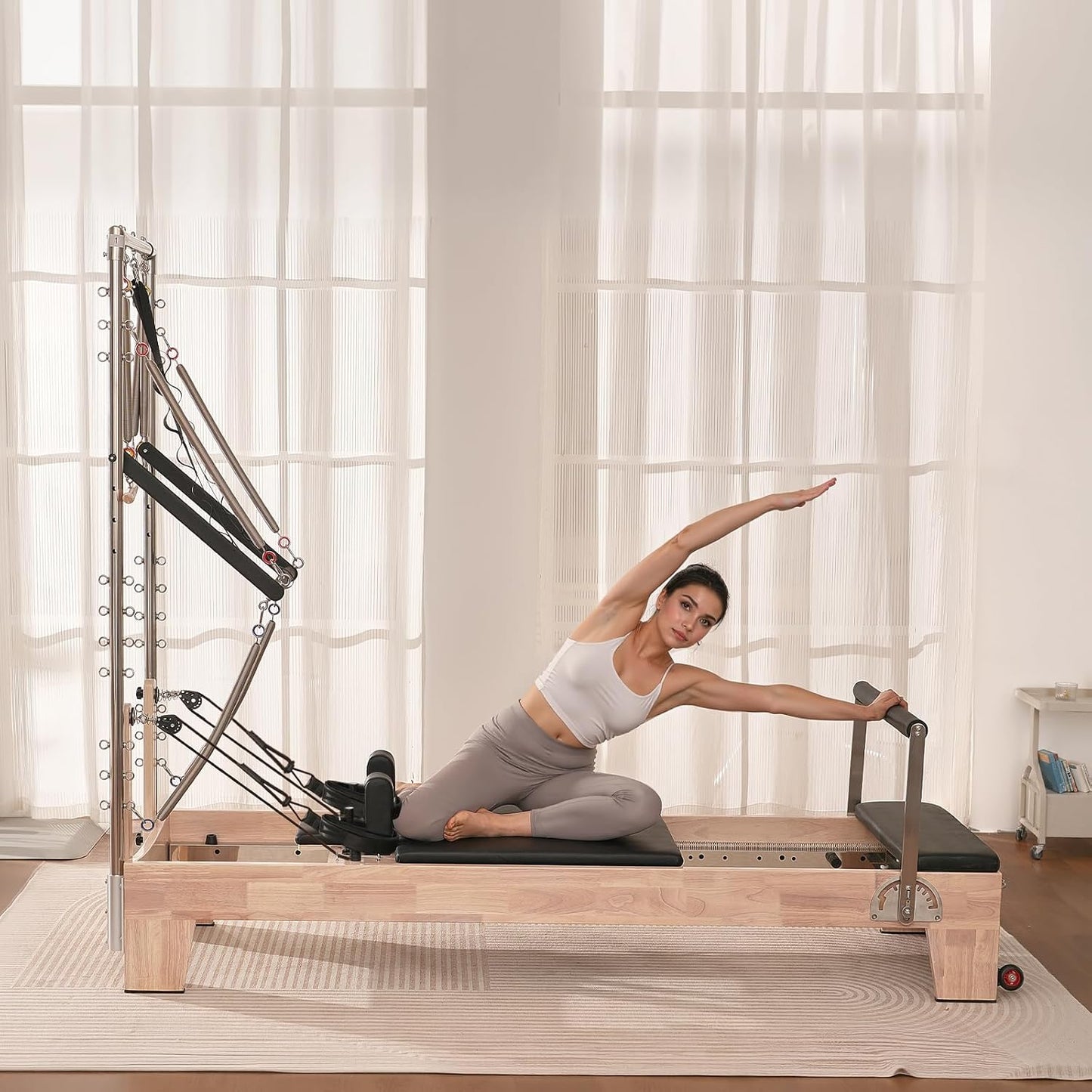 Pilates Reformer Foldable, Suitable for Intermediate and Beginners Users, Pilates Equipment for Home Gym Studio Use with 4 Adjustable Resistance Spring, up to 400 LBS